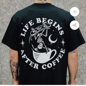 🌈3/$20🌈 WHOCLO Independent Streetwear Skull and Coffee Graphic T-Shirt